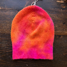 Load image into Gallery viewer, Marea Cashmere Hand Dyed Beanie