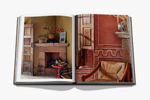 Load image into Gallery viewer, Secret Stays, Pioneering host of the New Chic