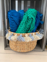 Load image into Gallery viewer, AB Severine Tassel Basket