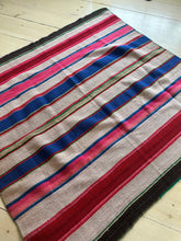 Load image into Gallery viewer, INTI-Frazada Blanket