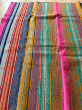 Load image into Gallery viewer, INTI-Frazada Blanket