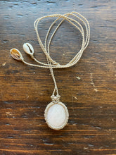 Load image into Gallery viewer, GA Scolocite Hand Woven Necklace