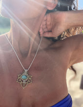 Load image into Gallery viewer, Sunshine Sole Necklace
